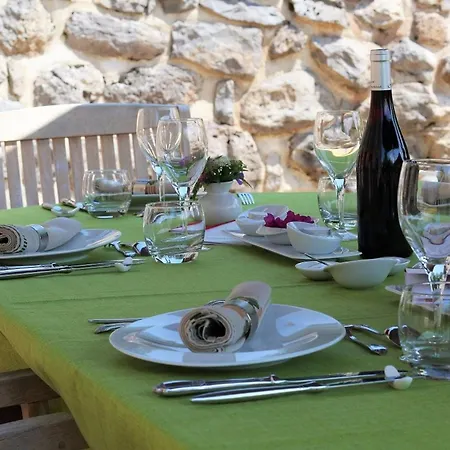 Spacieuse Avec Bien-etre, Parking, Wifi, A - Fr-1-582-491 Bed and breakfast