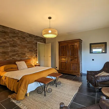 Bed & Breakfast Spacieuse Avec Bien-etre, Parking, Wifi, A - Fr-1-582-491 Saint-Privat-d'Allier