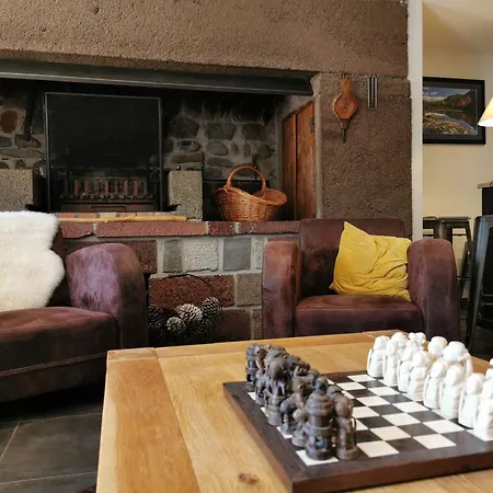 Spacieuse Avec Bien-etre, Parking, Wifi, A - Fr-1-582-491 * Saint-Privat-dʼAllier